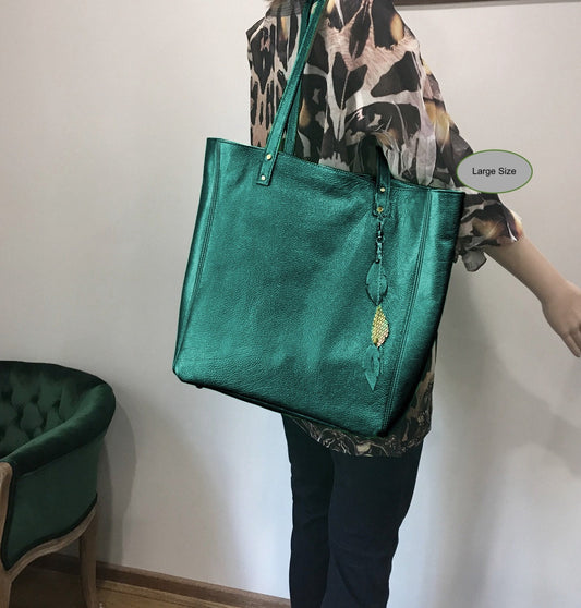 Emerald Green Metallic Leather Tote, zipper pocket and free leather purse