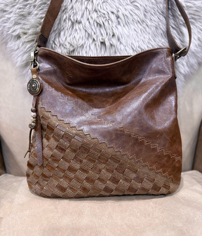 Hand woven vintaged chocolate brown leather Boho crossbody Bag magnet close IN STOCK