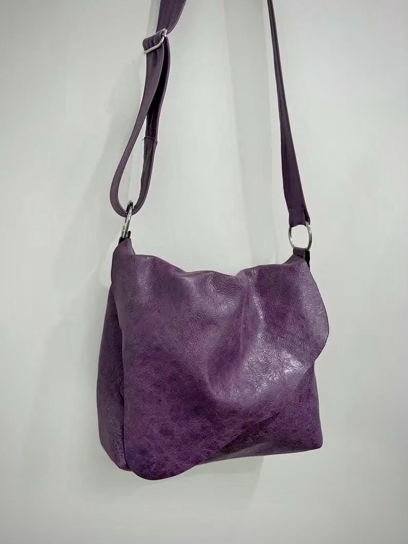 Vintaged Purple Leather adjustable crossbody bag with flap