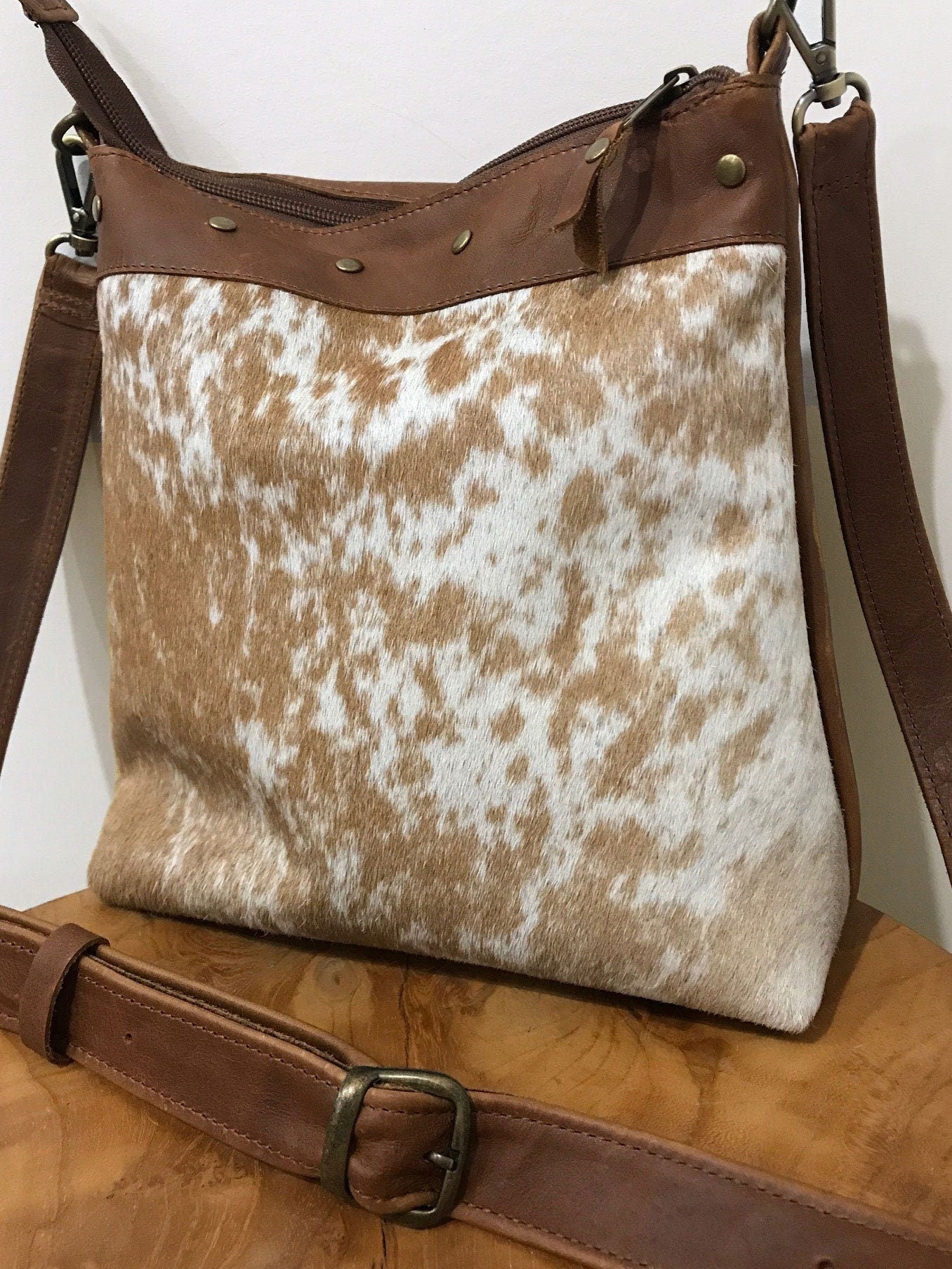 Crossbody Cowhide Leather, vintage brown and short hair cowhide