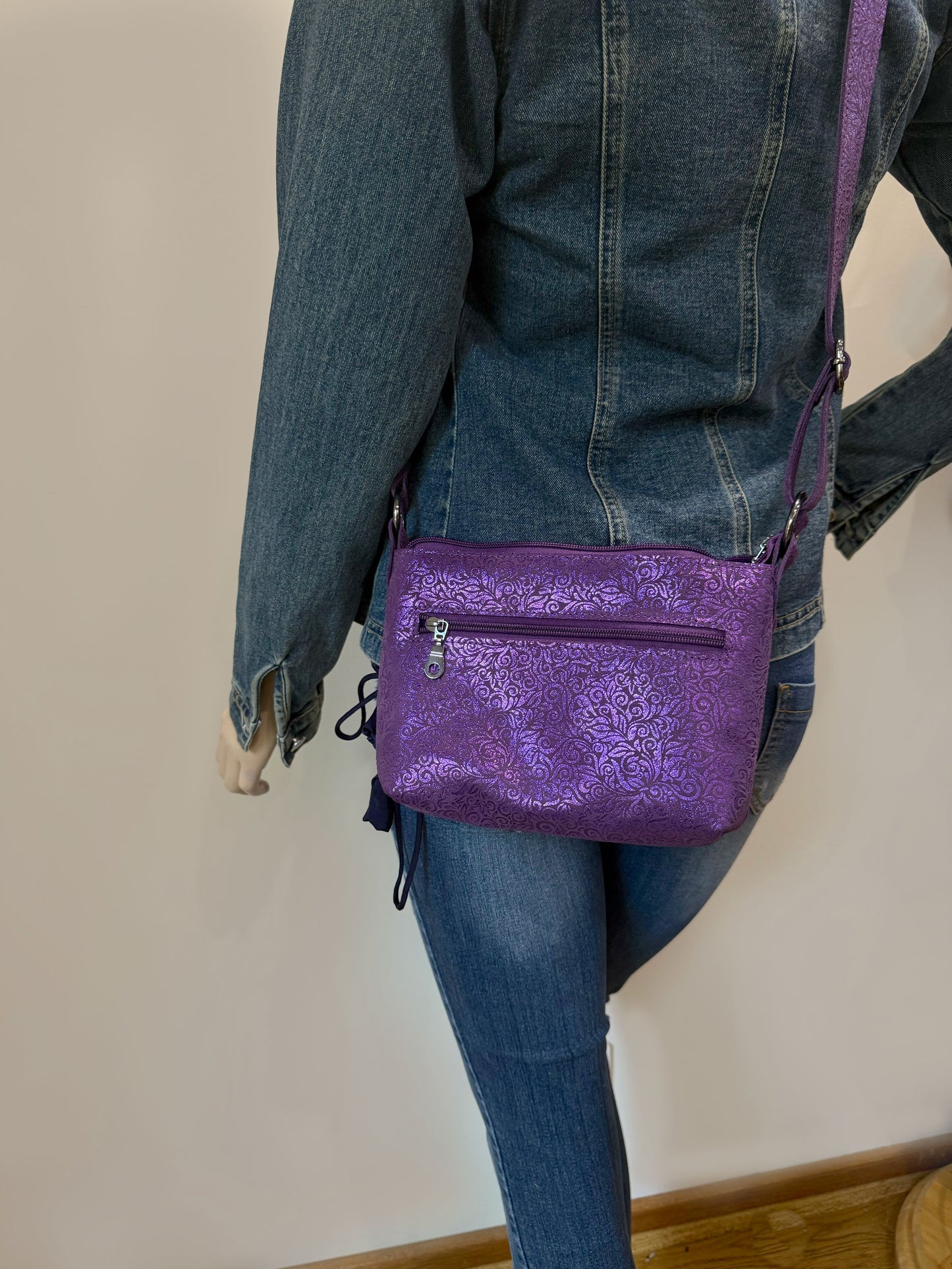 Metallic purple crossbody bag with Pearlised Baroque Pattern
